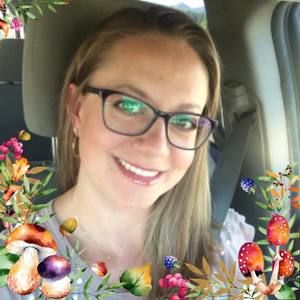 Meet your Posher, Dana